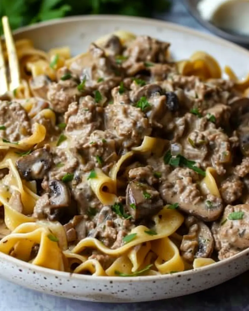 Easy Ground Beef Stroganoff: A Comforting Family Favorite